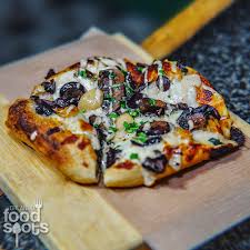 All day bottomless dining allows diners to select as many of the menu items as they'd like for an endlessly delicious dining experience! Piquant Pasta Pleasing Pizza At Mia S Italian Kitchen Trending Food Guide