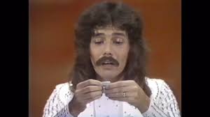 Doug Henning, the Gold Standard, performing “Bill in Lemon” at the Las  Vegas Hilton in 1979. , ., #magic #doughenning #alflosso #illusions  #blackstone #davidcopperfield #daivernon #davidblaine ...