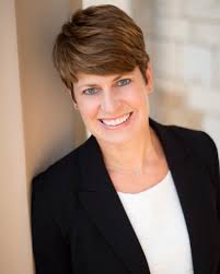 Teri McDowell Ott announced as Outlook editor