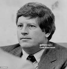 5,934 David Howell Photos & High Res Pictures