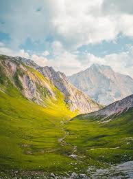 The View I Captured At Sunset On My Last Weekend Hike In The Wetterstein Mountains Tirol Austria Oc Weekend Hiking Cool Landscapes Learn Digital Photography