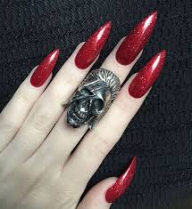 All that is left to do use the same brush to draw a stripe under the thick red stripe. 21 Trendiest Pink And Red Nails To Explore Checopie