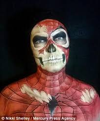Rugby Mother Of Three Who Transforms Herself Into Creepy Characters Face Painting Halloween Creepy Faces Spider Man Face Paint