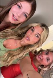 baes @samantha @Hannah 🎀