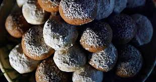 Christmas baking christmas cookies merry christmas mexican food recipes cookie recipes mexican cookies holidays to mexico cookie swap new mexico holiday tradition: The One Christmas Cookie That S Made The World Over Los Angeles Times