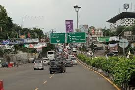 Terjemahan untuk 'jalan raya' dalam kamus bahasa inggris gratis dan banyak terjemahan bahasa inggris lainnya. Klasifikasi Jalan Raya Berdasarkan Fungsinya Halaman All Kompas Com