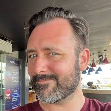 Daniel Leslie (@0dannboy)