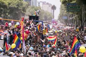 Sin embargo, en redes sociales también circula la información de que la marcha será en forma presencial como cada año. Marcha Lgbt Cuando Y Como Sera La Marcha Del Orgullo Lgbt En La Cdmx Este Ano Sociedad W Radio Mexico