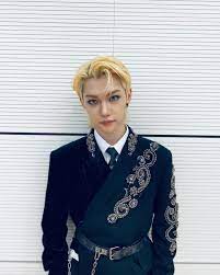 stray kids global on twitter in 2021 felix stray kids seoul music awards felix