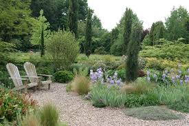 Filz Und Garten Gartenblog Ein Kies Und Schattengarten Garten Schattengarten Garten Landschaftsbau