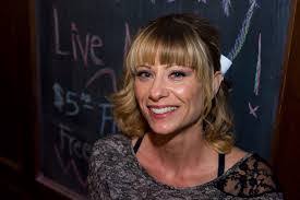 Renee Theis's Instagram, Twitter & Facebook