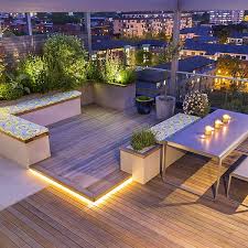 Roof Terrace Design Penthouse Apartment King S Cross Development Expanse Of Decking Storage Benches Terrace Design Roof Terrace Design Rooftop Terrace Design