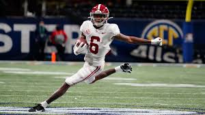 Devonta smith (born november 14, 1998) is an american football wide receiver for the alabama crimson tide. Alabama S Devonta Smith Becomes 1st Wr To Win Heisman In 29 Years