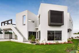 The house of worship itself was surrounded by gardens. Central Courtyard House Noor Khan Design Studio Archello