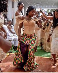 34 Latest Ghanaian Kente Dresses Styles For Engagement To Copy In 2019 Fashionuki