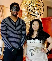 Jun 24, 2021 · perfect for an expecting couple (and a pregnant person who does not mind using their growing belly as a halloween prop), this couple's halloween costume is a great ode to a classic move. Pin Auf Halloween Ideas