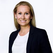 Daniela Adams's Instagram, Twitter & Facebook