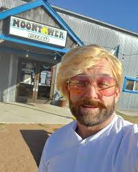 There's a fiesta in the making as we speak. At the moontower...pizza bar.  Home of the World's Largest Pizza that anyone can order. @ Moontower Pizza  Bar