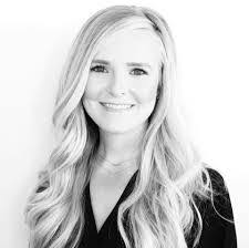 Kendra Carden's Instagram, Twitter & Facebook