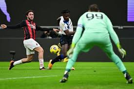 Duván zapata scored to gain a point for atalanta after hakan çalhanoğlu's incredible free kick as the two form sides met | serie a timthis is the official. G6hqzwgjincdsm