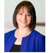 Sandra Higgins's Instagram, Twitter & Facebook