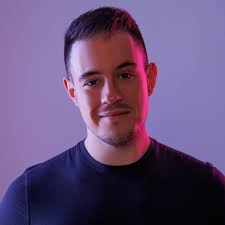 MYTHOS KOHLENHYDRATE! Sie sind wichtig für unsere Gesundheit. Das wollen  uns immer wieder Ernährungsberater auftischen. Fakt ist: Es gibt  essentielle Eiweißbausteinchen (z.B. Isoleucin, Leuzin, Tryptophan) und  Fette (wie z.B. Omega 3 und