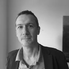 Jan Richter, architecte: "L'obligation de rester chez soi permettra  peut-être à certains de mesurer la valeur du logis"