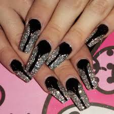 When it comes to a manicure, black and gold hues are the best to match with gradient and geometry design. Updated 50 Elegant Black And Silver Nails August 2020