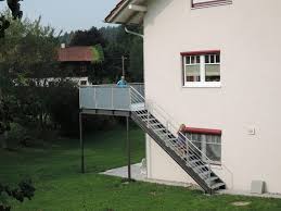 Mit rutschfesten stahlgitter din stufen belägen. Treppen Fur Aussen Mmt Inox Gmbh