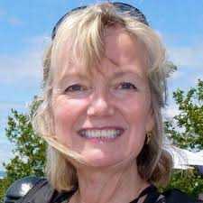 Erica Henault (@erica_eh)