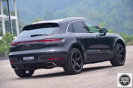 Inside, the look is a bit throwback thursday in comparison with newer porsches; Five Things We Like About The 2019 Porsche Macan News And Reviews On Malaysian Cars Motorcycles And Automotive Lifestyle