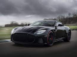 Compared to its namesake, the db11, the dbs is a much more lightweight and powerful sports car. Sondermodell Aston Martin Dbs Superleggera Tag Heuer Auto Motor At