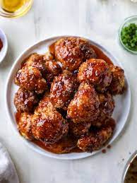 Sweet And Spicy Cauliflower Sweet And Spicy Roasted Cauliflower Recipe Recipes Spicy Roasted Cauliflower Spicy Cauliflower