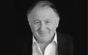 Michael Heck's Instagram, Twitter & Facebook