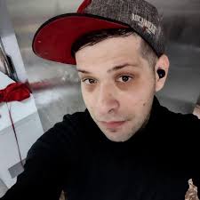 Daniel Wich Jr. (@dan.wich.10) • Facebook