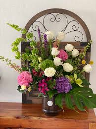Yes, although some coves and beaches are better than others. White Goes With Everything In Laguna Beach Ca Flowers By The Sea