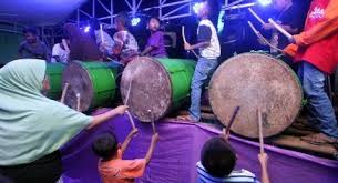 Tetap semangat pagi dalam menjalankan aktivitas. Muhammadiyah Lebaran 13 Mei 2021 Malam Takbiran Di Rumah Suara Banten