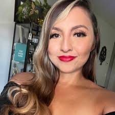 Serina Perez (@TheeSerinaPerez)