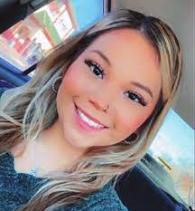 Xenia Smith's Instagram, Twitter & Facebook