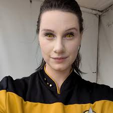 Went as Data with my daughter as Spot to take a pic with Brent Spiner,  Gates McFadden, and Michael Dorn! Brent Spiner told me he thought my  costume was "really well done"