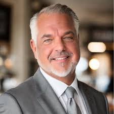 Darrin Funches's Instagram, Twitter & Facebook