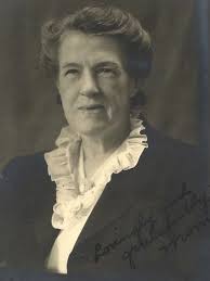 Shoutout to Groundbreaking Vashon Women