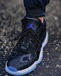The air jordan xi lent mj's return a touch of class. Where To Buy The Space Jam Air Jordan 11 Low Ie House Of Heat