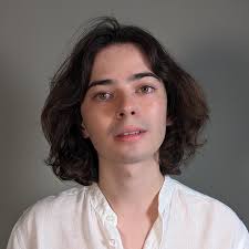 Dewch i gwrdd â'n Gweithwyr Creadigol Drama Radio