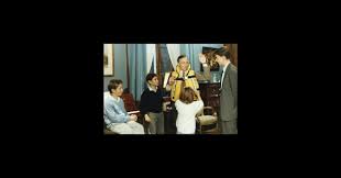 La Vie Est Un Long Fleuve Tranquille 1988 Un Film De Etienne Chatiliez Premiere Fr News Date De Sortie Critique Bande Annonce Vo Vf Vost Streaming Legal Dans une petite ville du nord de la france, deux familles nombreuses, les le quesnoy et les groseille, d'origines bien différentes, n'auraient jamais du se rencontrer. la vie est un long fleuve tranquille