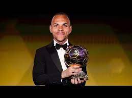 Etiketlerden en son videoları keşfedin: Martin Braithwaite The Goat Tiktok Clip Youtube