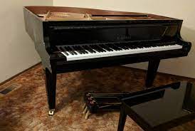 Is it better to abandon baby grand yamaha chs or m. Can You Move A Piano On Its Back Or Side Pianotels Com
