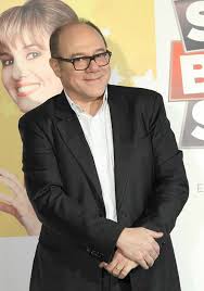 Jun 15, 2021 · io, loro e lara/ video, su rete 4 il film con carlo verdone e laura chiatti pubblicazione: Carlo Verdone Filmografia
