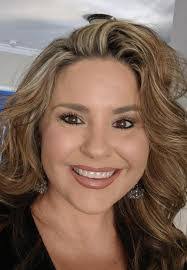 Lisa Hattaway's Instagram, Twitter & Facebook