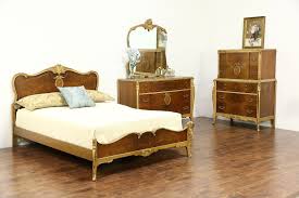 We did not find results for: Vintage Art Deco Bedroom Furniture Novocom Top